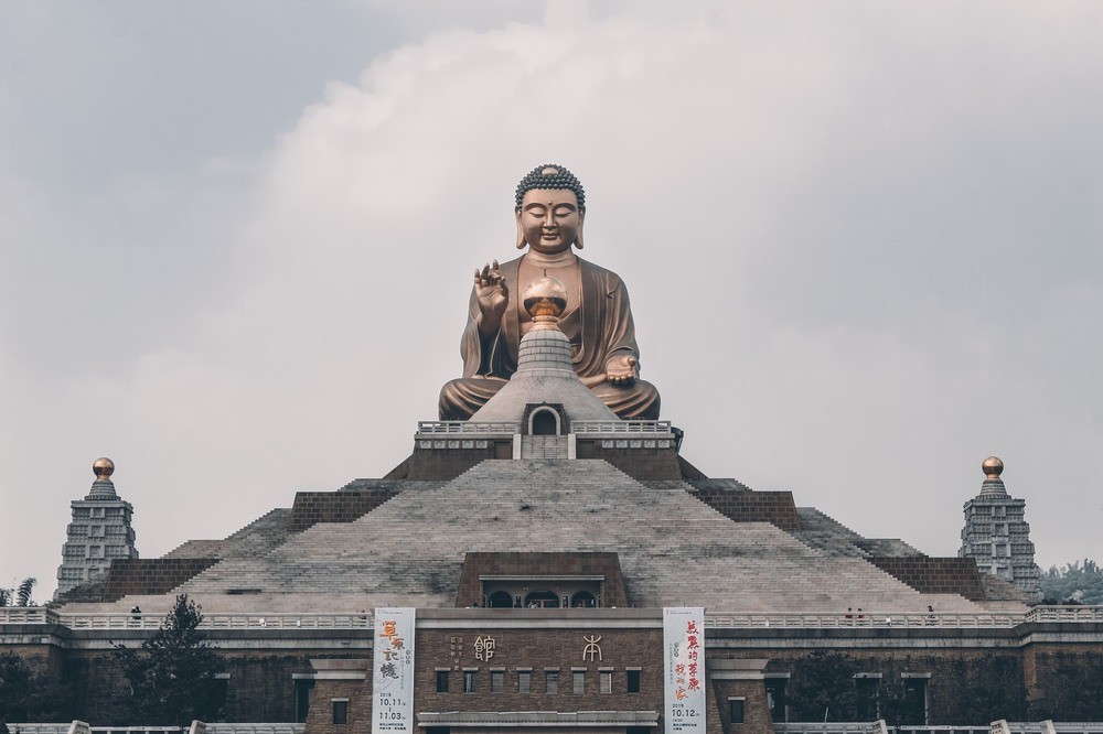 年柱食神月柱食神怎么样？