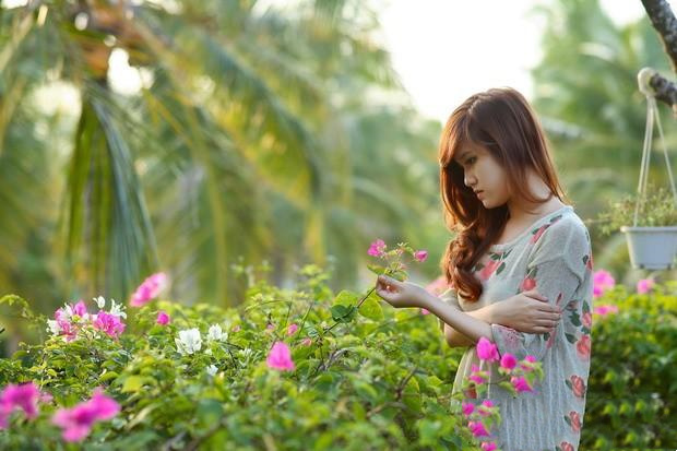 女生鼻子中间突起，婚姻不顺利